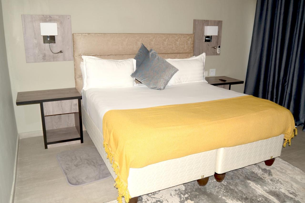 Phudzi Hotel Letlhakane Экстерьер фото